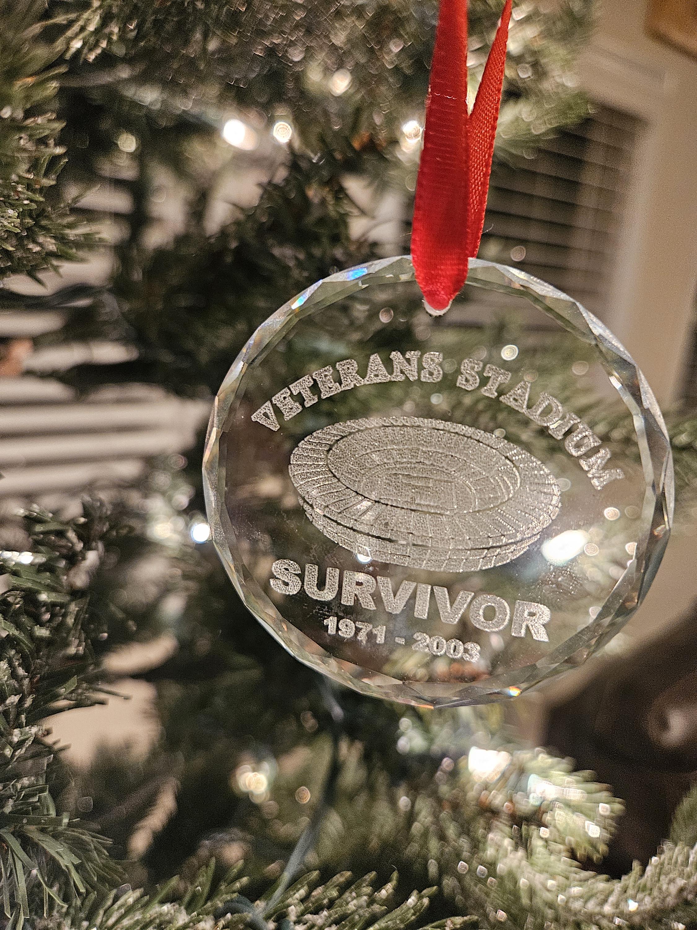 I Survived Veterans Stadium” K9 Crystal Ornament – Laser Engraved Philly Collectible